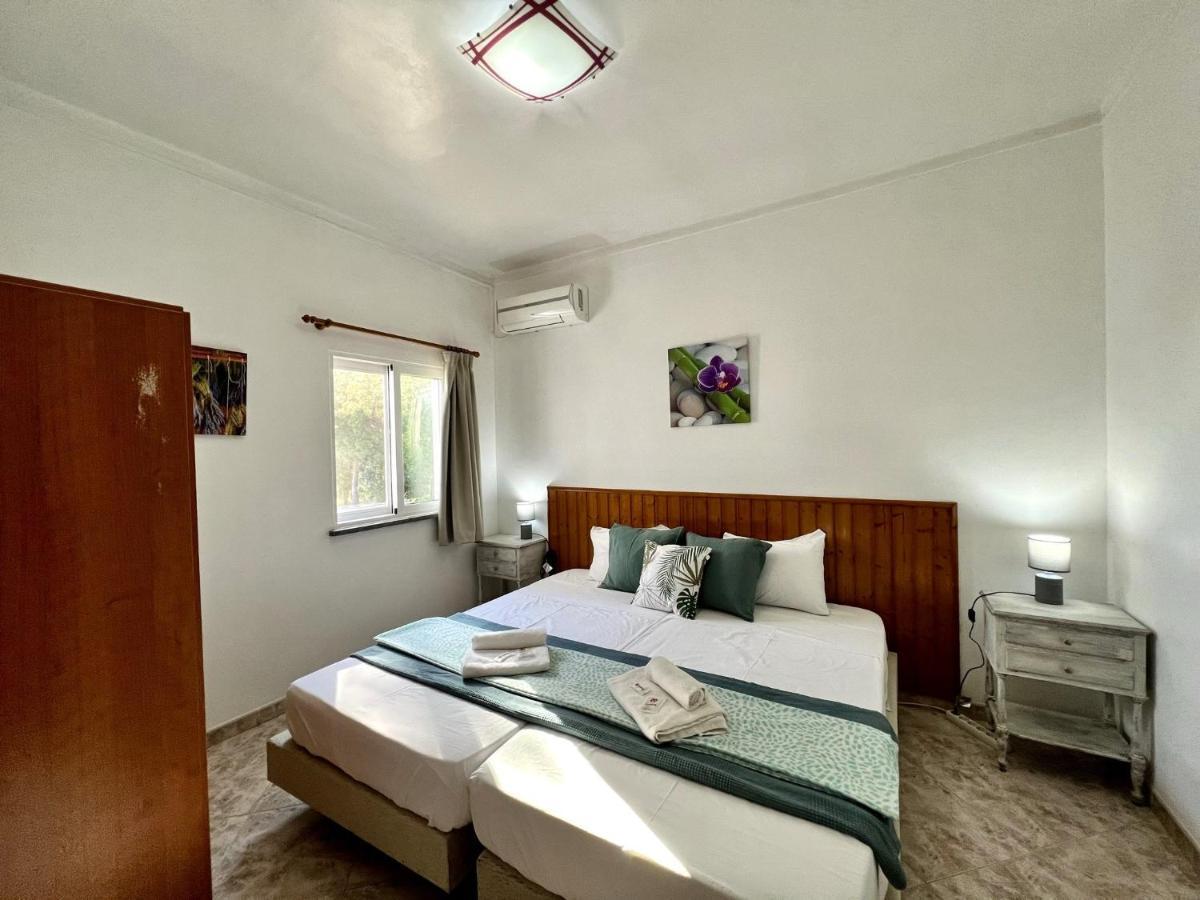Formosa 3 With Pool By Homing Tavira